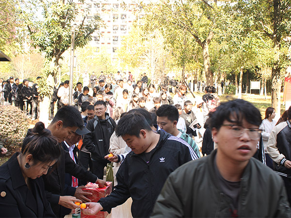 感恩回饋——免費抽餐券活動